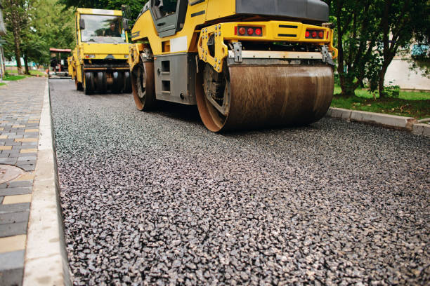 Best Driveway Paving Contractor  in Linglestown, PA